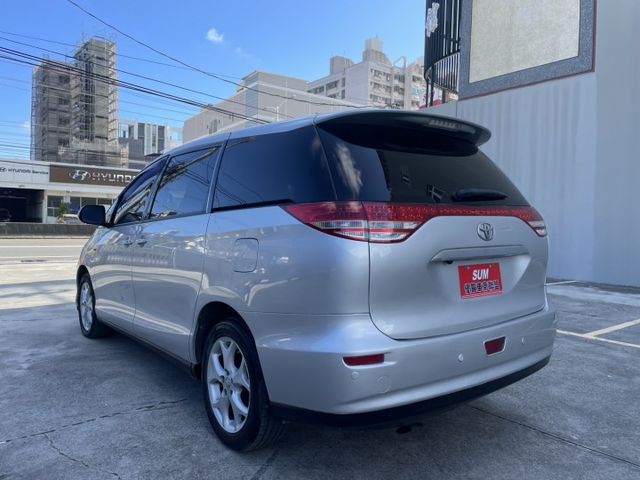 原版件.頂級雙電動尾門.  第5張相片
