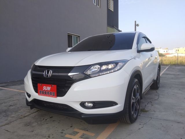 一手車.原版件.僅跑3萬公里.S版頂級車款  第1張相片