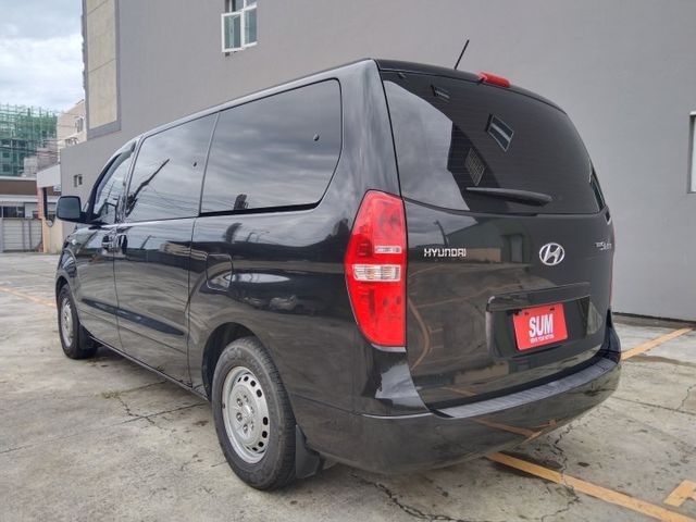 GRAND STAREX  第2張相片