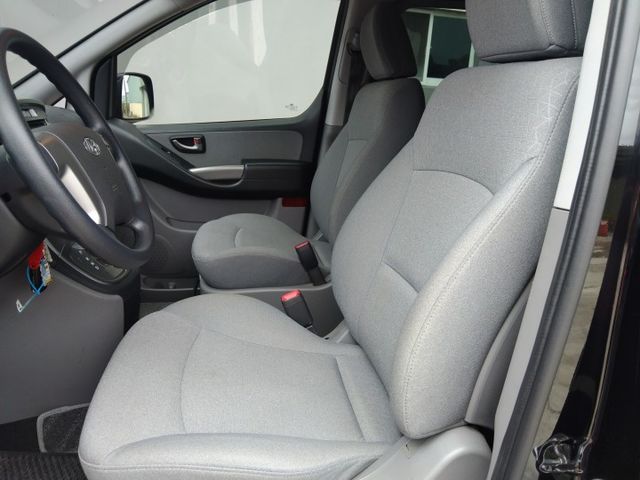 GRAND STAREX  第5張相片