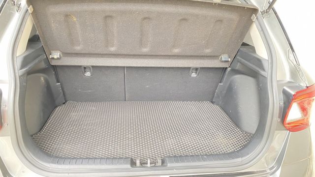 原版件.只跑2萬多低里程.....  第6張相片