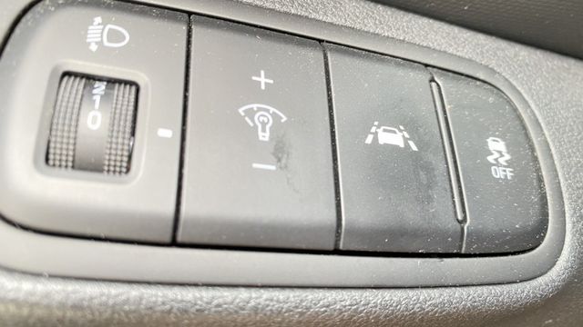 原版件.只跑2萬多低里程.....  第10張相片