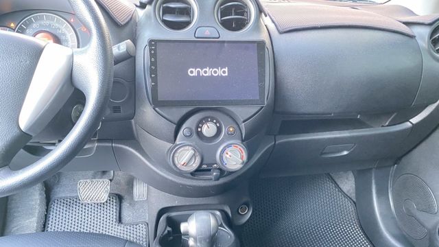 MARCH  第8張相片