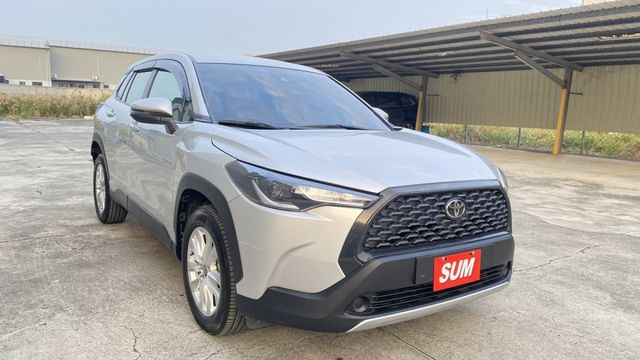 一手車.原版件.豪華版低里程  第3張相片