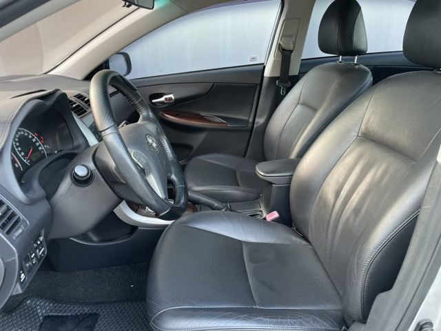 原版件.有天窗.代步好車  第6張相片