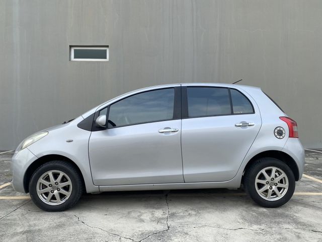 YARIS  第4張相片