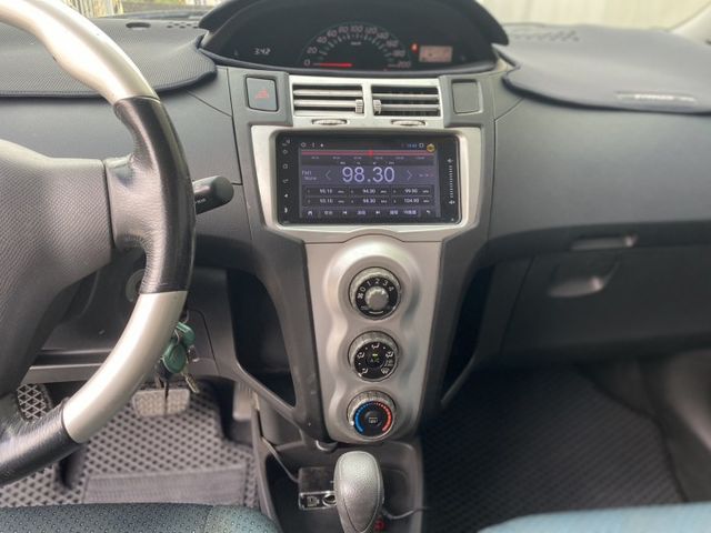 YARIS  第9張相片