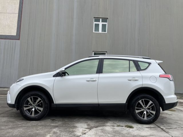 RAV4  第4張相片