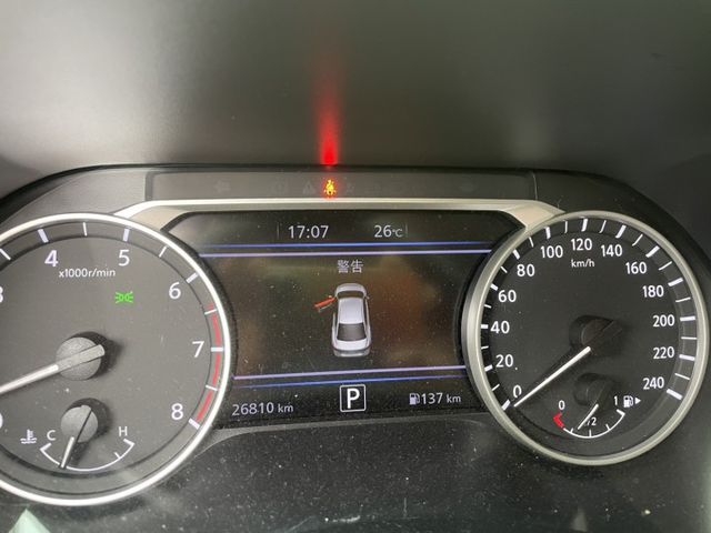 尊爵智駕版.低里程2萬多公里.原漆原鈑件.360度環景.跟車防撞盲點.......  第10張相片