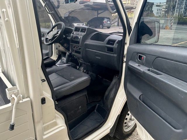 VERYCA A190 貨車  第5張相片