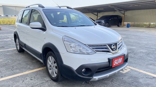 原版件.里程少.車頂行李架  第3張相片
