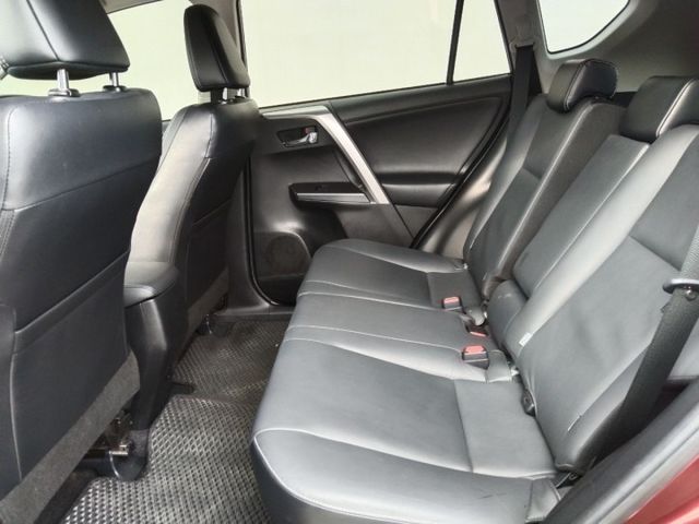 RAV4  第8張相片