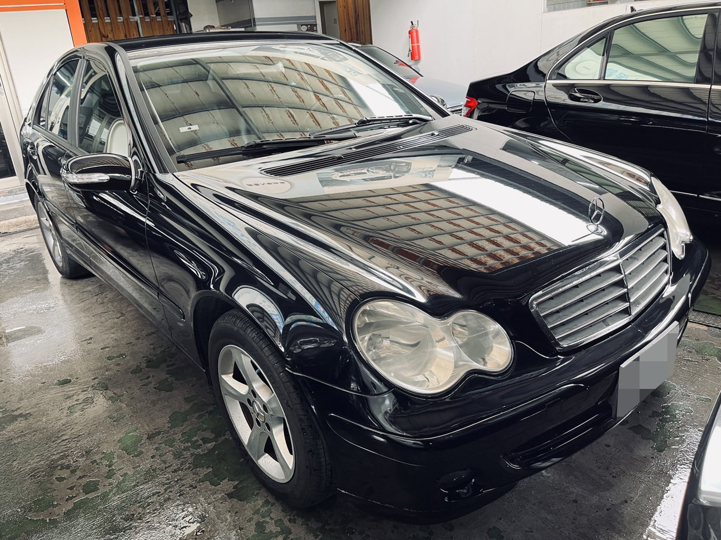 M-BENZ W203 C200K 機械增壓1.8 車況很好   第1張相片