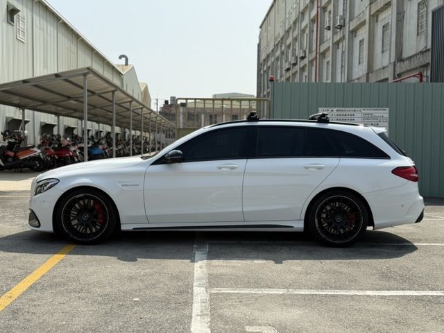 在店 / C63 S / 里程6萬 / 歡迎電洽預約賞車  第7張相片