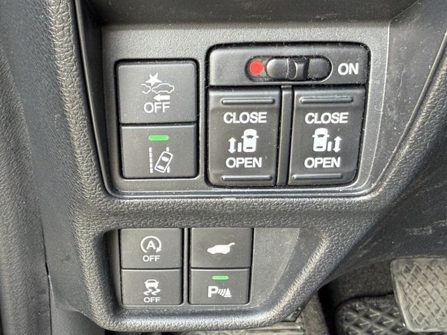 在店 / 七人座 / 歡迎預約賞車  第13張相片
