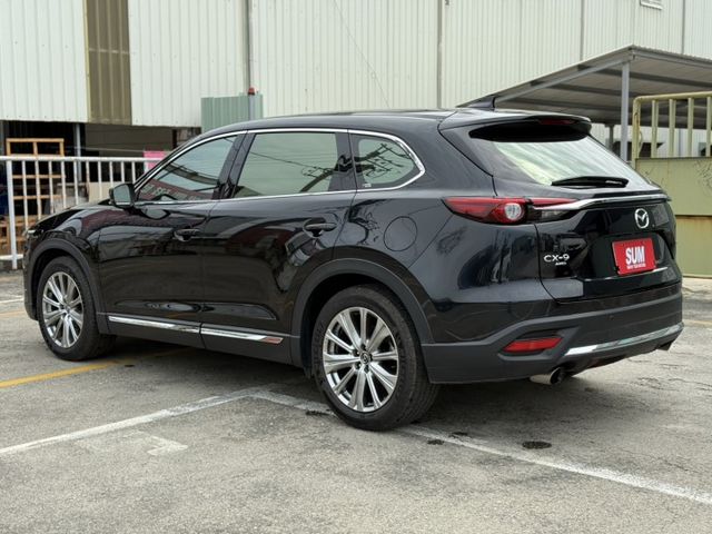 在店 /  4WD / BOSE 音響 七人座 / 車況優 / 歡迎預約賞車  第2張相片