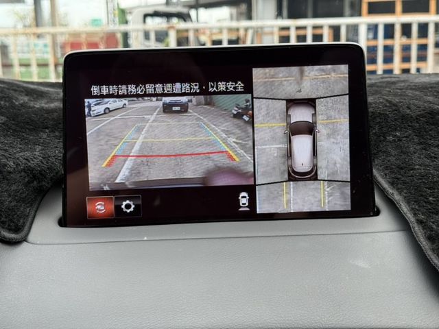在店 /  4WD / BOSE 音響 七人座 / 車況優 / 歡迎預約賞車  第12張相片