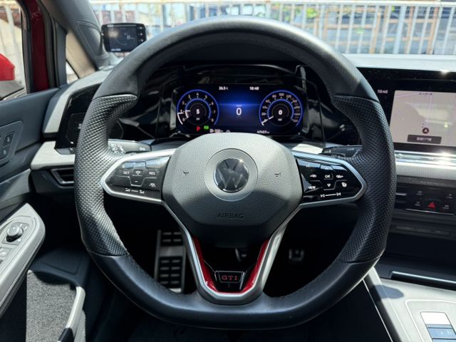 在店 / 認證保固 / 歡迎預約賞車  第10張相片