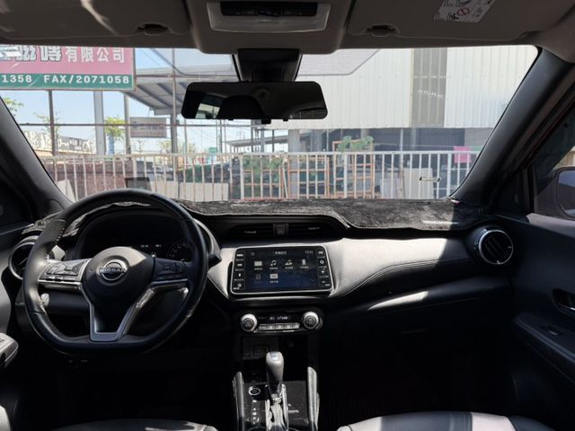 在店 / 車況優 / 認證保固  第8張相片