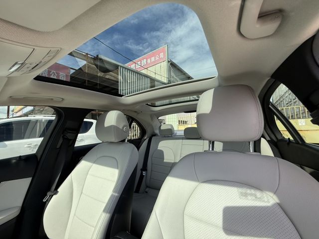 在店 / 認證保固 / 歡迎預約賞車  第12張相片