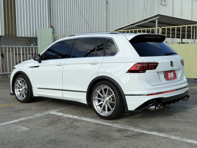 在店 / 4WD Tiguan R / HK音響 / 車況新  第6張相片