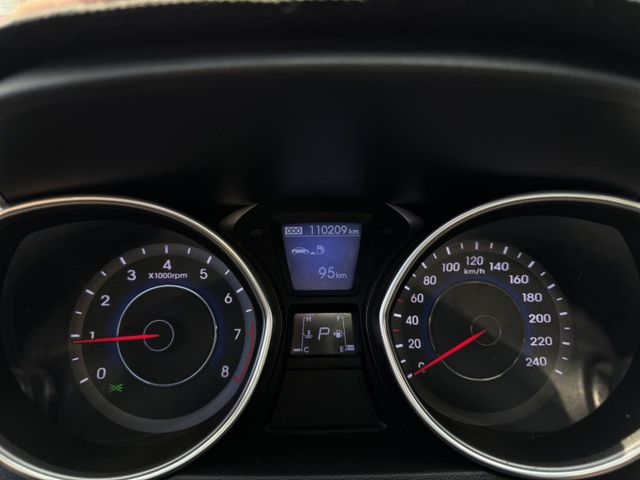 ELANTRA  第12張相片