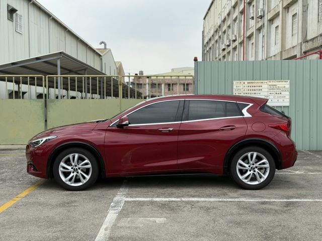 在店實車 / 五門 / 天窗  第7張相片