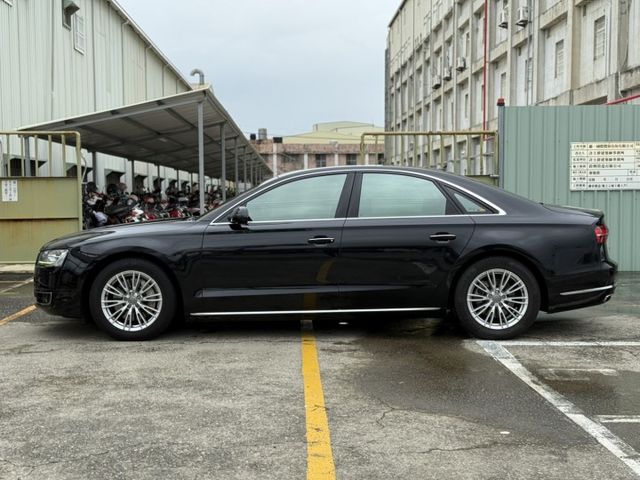 在店 / 天窗 BOSE音響 / 柴油 / 歡迎預約賞車  第7張相片