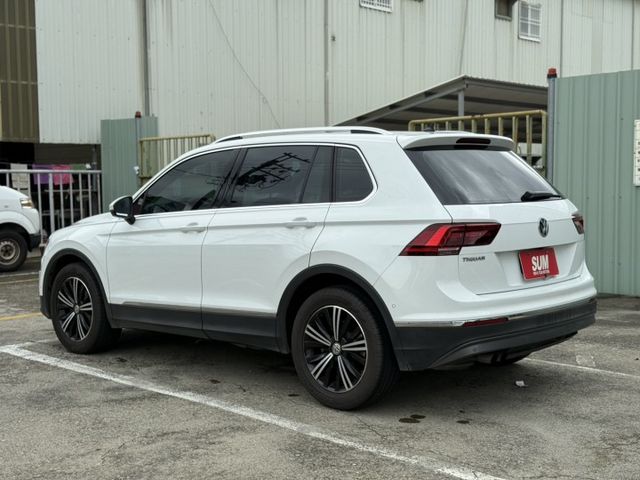 在店 / 車況優 / 認證保固 / 歡迎預約賞車  第6張相片
