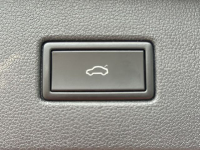 在店 / 車況優 / 認證保固 / 歡迎預約賞車  第15張相片