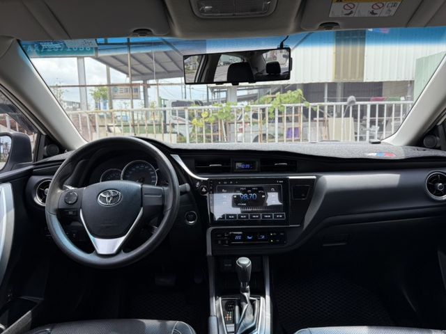 在店 / 認證保固 / 歡迎預約賞車  第8張相片