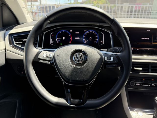 在店 / 認證保固 / 歡迎預約賞車  第9張相片