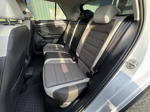 實車 / 280TSI Style Design / 認證保固  第10張相片