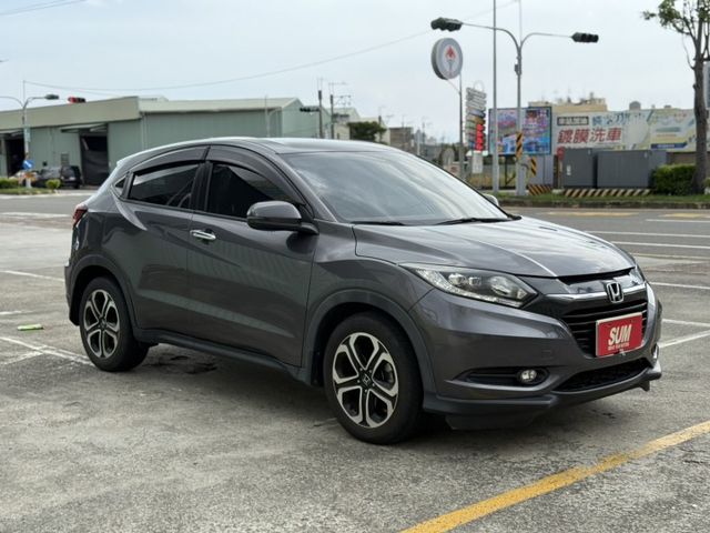 在店 / 認證保固 / 歡迎預約賞車  第5張相片