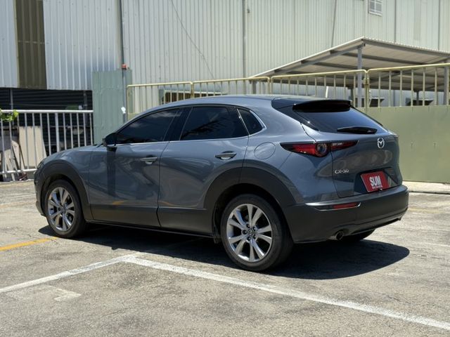 在店 / 頂級款 / 歡迎預約賞車  第2張相片