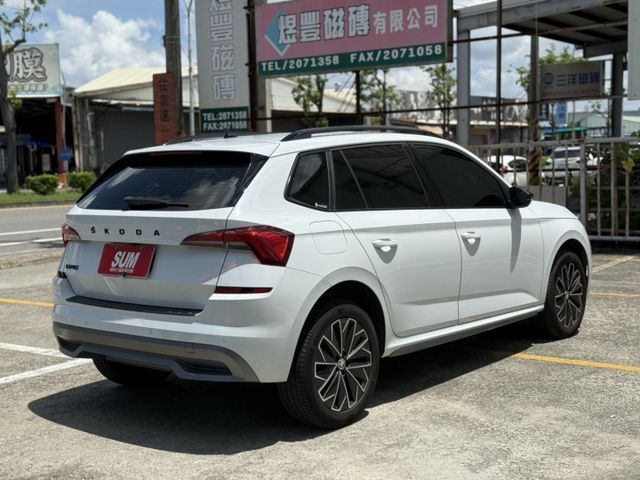 在店 / 動能版 /認證保固 / 歡迎預約賞車  第2張相片