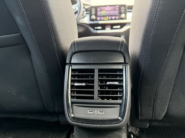 在店 / 動能版 /認證保固 / 歡迎預約賞車  第12張相片
