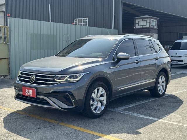 在店 / 七人座 / 認證保固 / 車況優  第1張相片