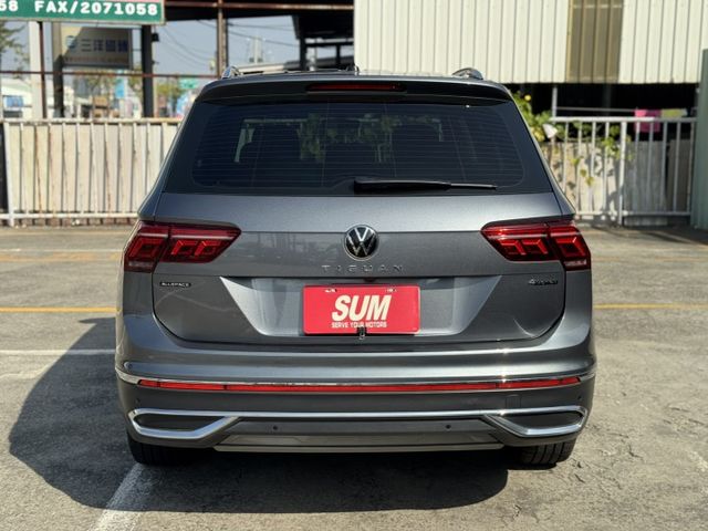 在店 / 七人座 / 認證保固 / 車況優  第4張相片