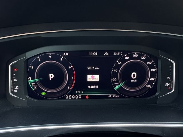 在店 / 七人座 / 認證保固 / 車況優  第16張相片