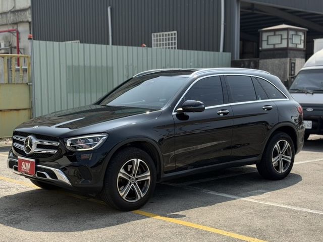 實車在店 / 4WD / 油電車  第2張相片