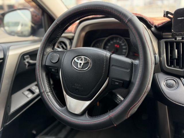 在店 / 認證保固 / 歡迎預約賞車  第10張相片