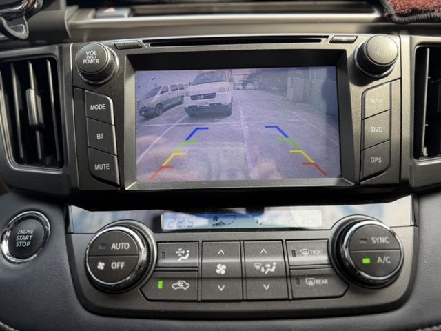 在店 / 認證保固 / 歡迎預約賞車  第13張相片