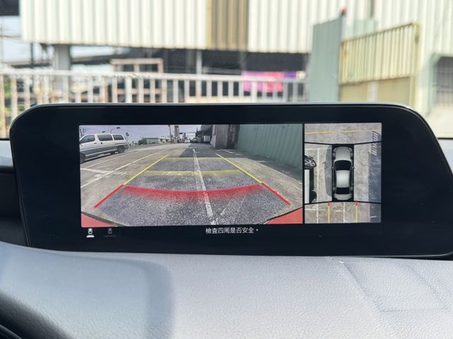 在店優質車 / 四門 / 認證保固  第17張相片