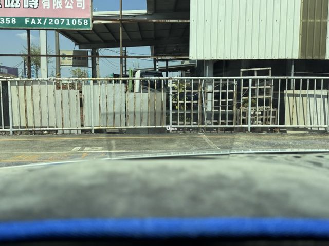 在店 / 優質車 / 認證保固  第13張相片