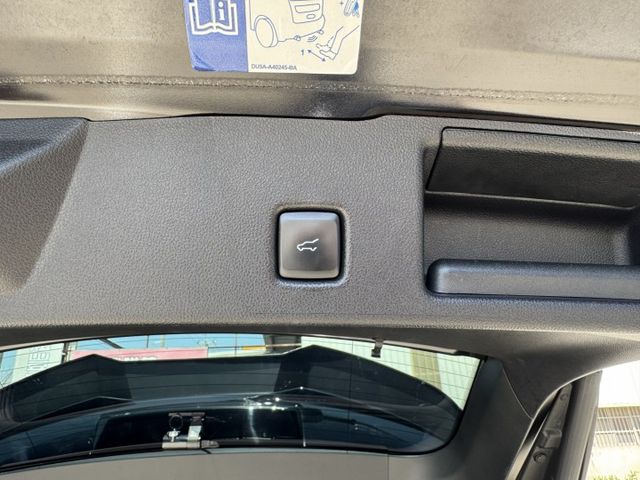 在店 / 4WD / 歡迎預約賞車  第17張相片