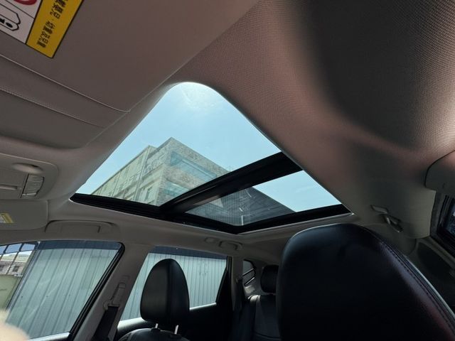 在店 / 認證保固 / 歡迎預約賞車  第15張相片