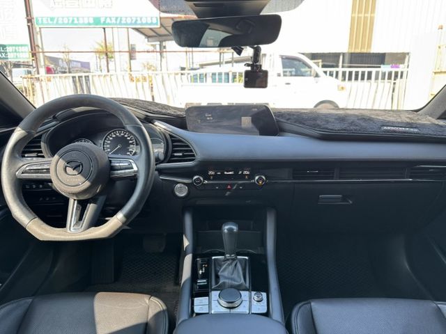 在店 / 五門 / 認證保固  第11張相片