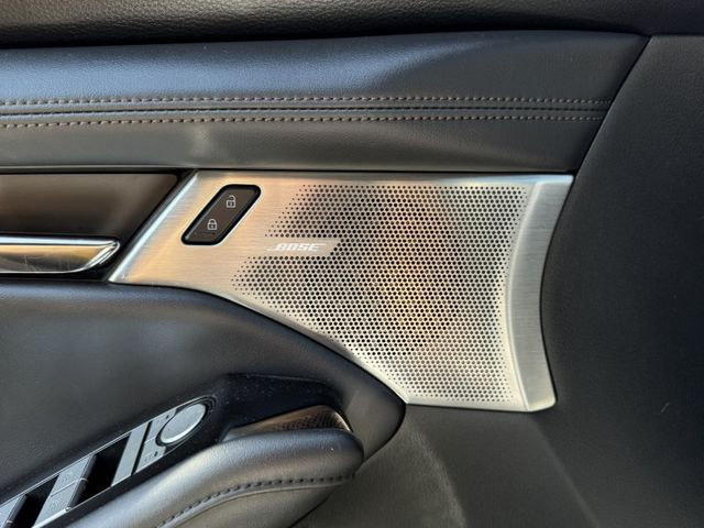 在店 / 五門 / 認證保固  第16張相片