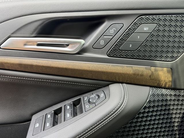 在店 / 輕油電 / 車況優  第16張相片